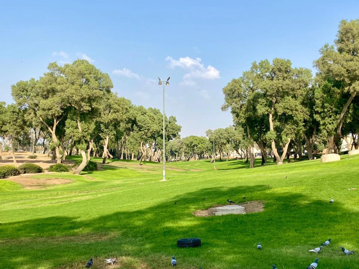 דירה יפיפיה! מיקום מעולה! אוניברסיטת בן גוריון, סורוקה, שוק, פארק!