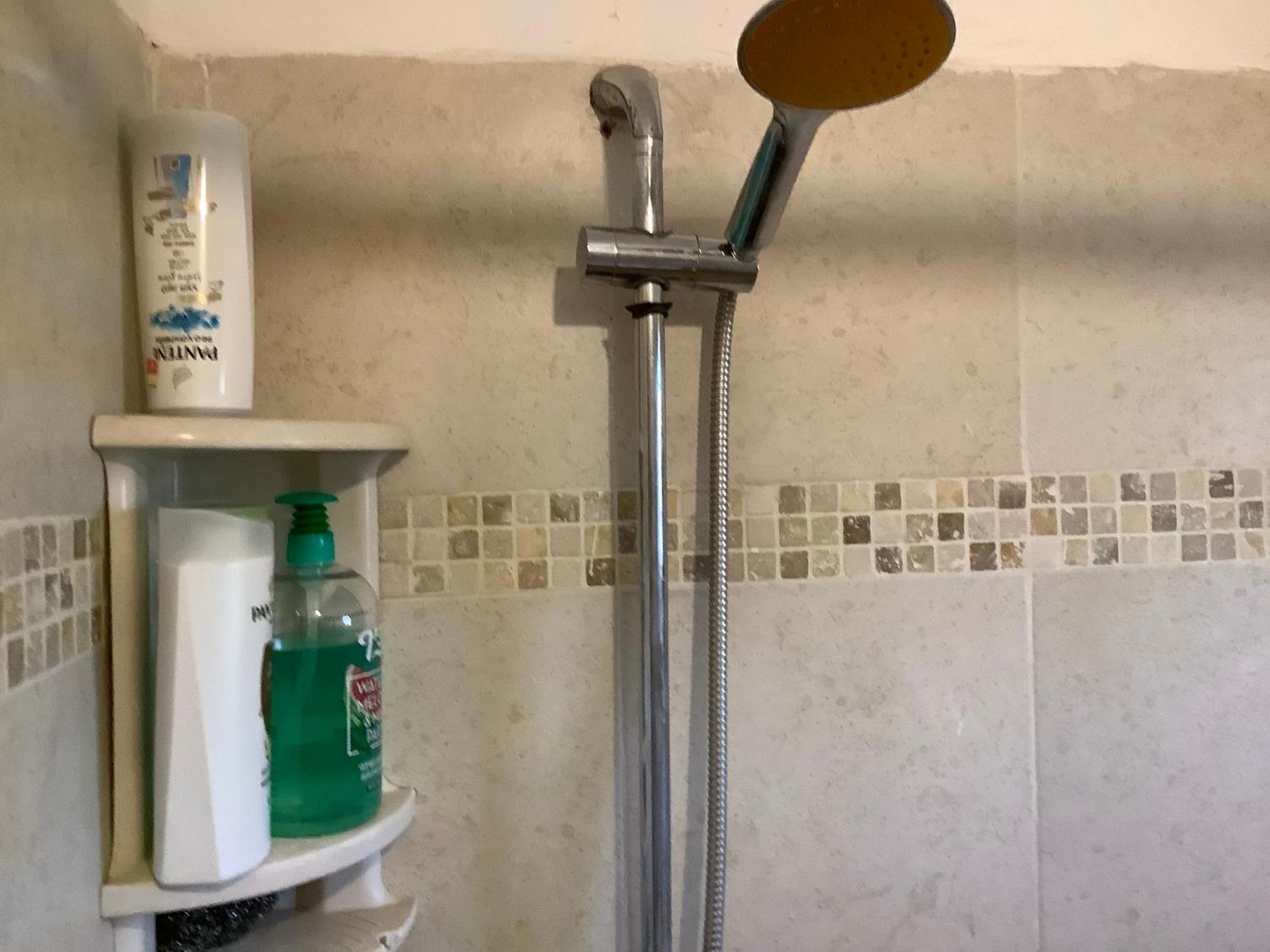 Apartment דירה יפיפיה! מיקום מעולה! אוניברסיטת בן גוריון, סורוקה, שוק, פארק! Beersheba